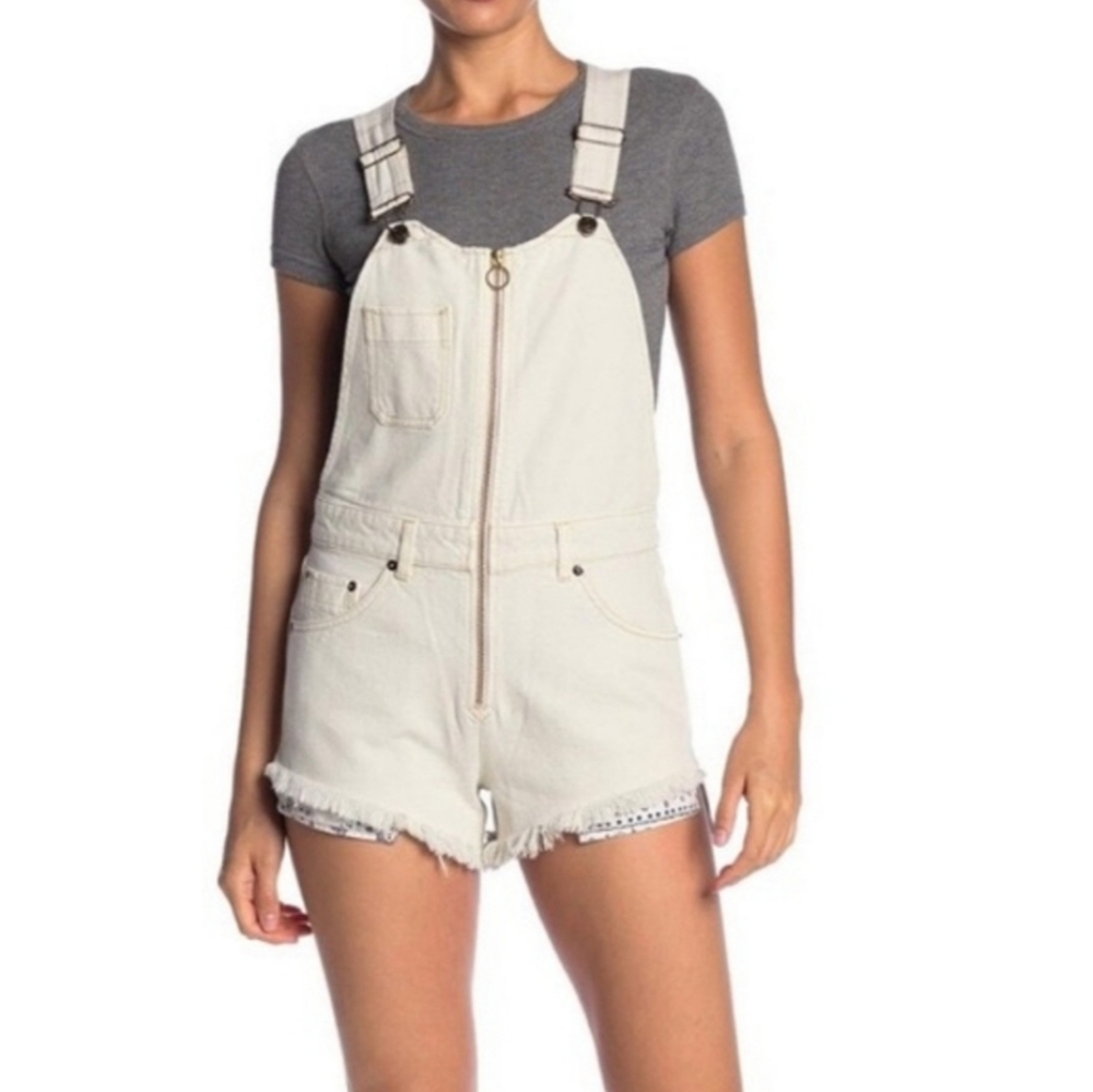 NWOT FREE PEOPLE Sunkissed white denim short overalls 8